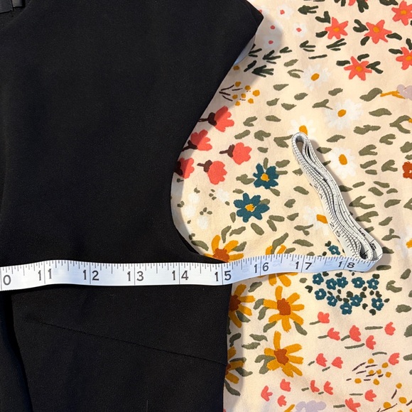 Black Women's Tea Dress with Capped sleeve - Picture 4 of 7